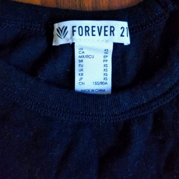 Forever 21 asymmetrical top - Picture 7 of 7